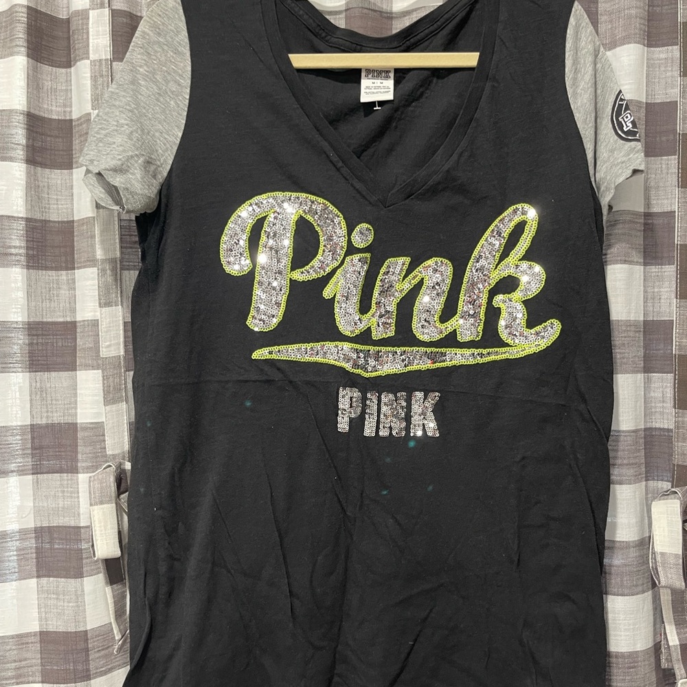 Victoria's Secret Pink Gray V-Neck Tee